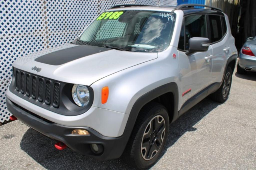 2016 Jeep Renegade - $15,700