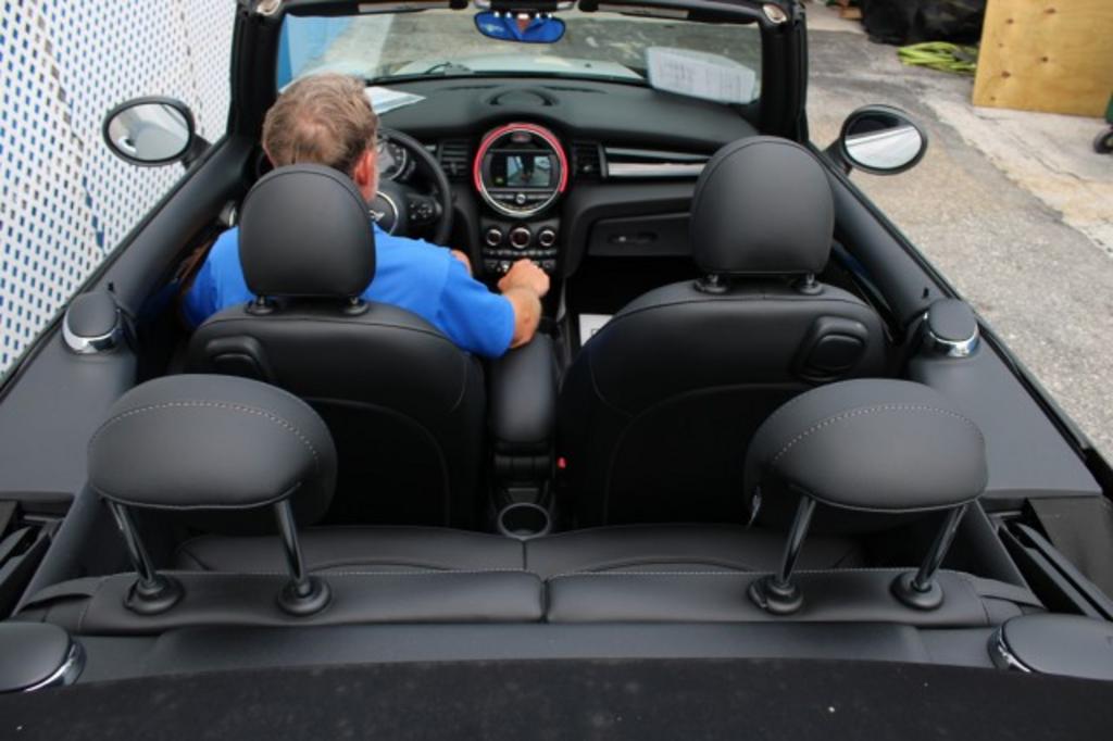 2019 MINI Cooper - $17,688
