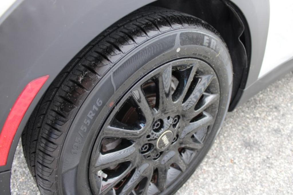 2019 MINI Cooper - $17,688