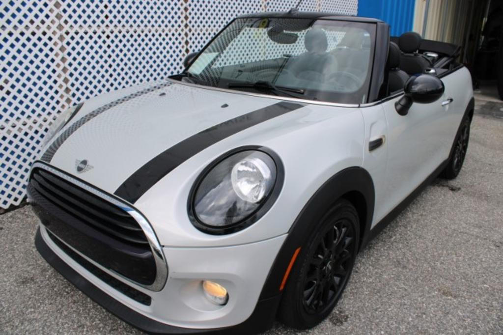 2019 MINI Cooper - $17,688