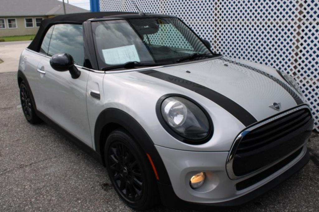 2019 MINI Cooper - $17,688