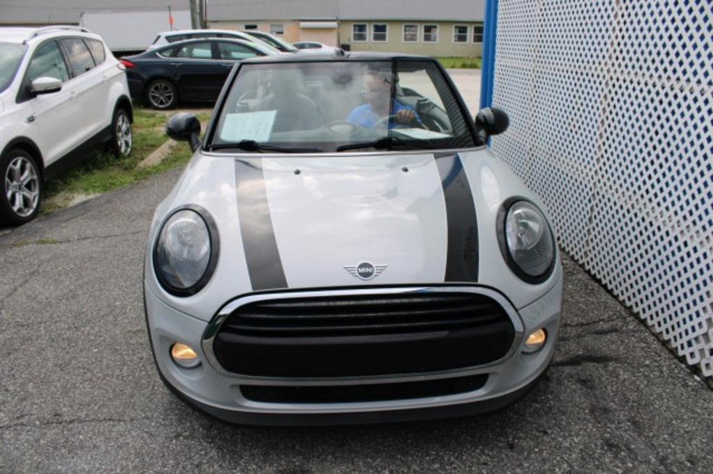2019 MINI Cooper - $17,688