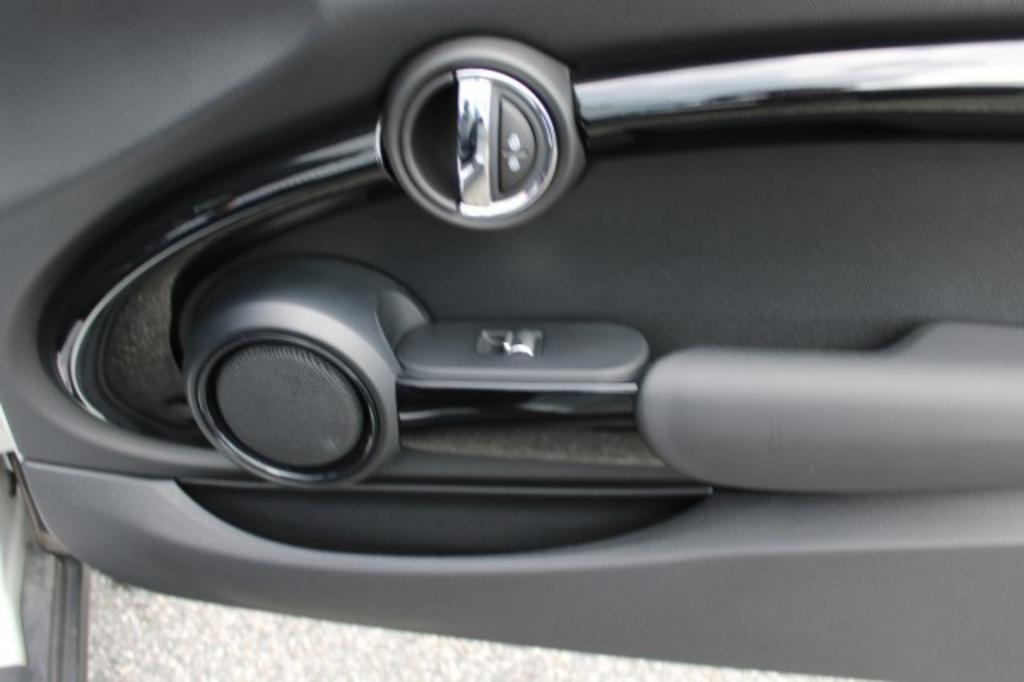 2019 MINI Cooper - $17,688