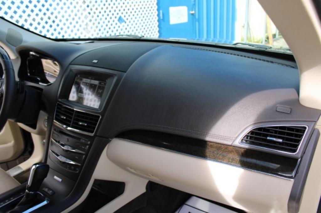 2018 Lincoln MKT - $18,877