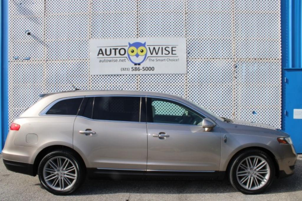 2018 Lincoln MKT - $18,877