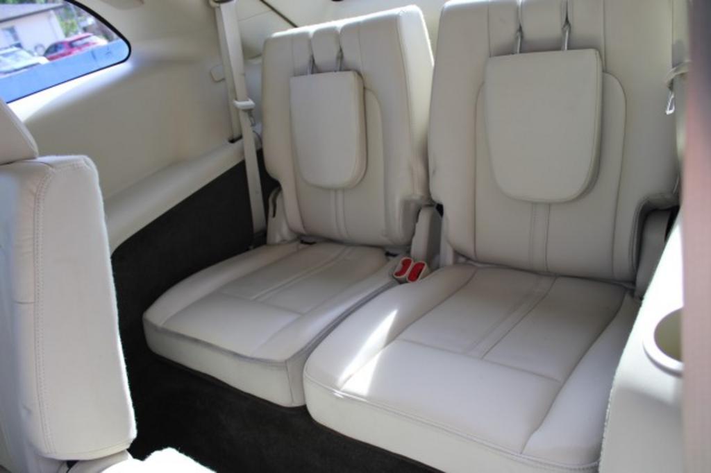 2018 Lincoln MKT - $18,877