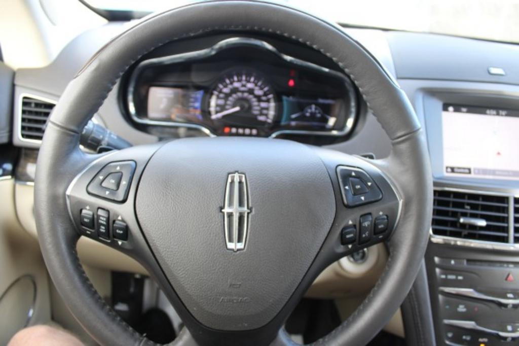 2018 Lincoln MKT - $18,877