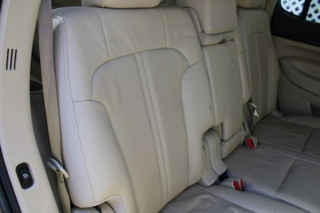 2018 Lincoln MKT - $18,877