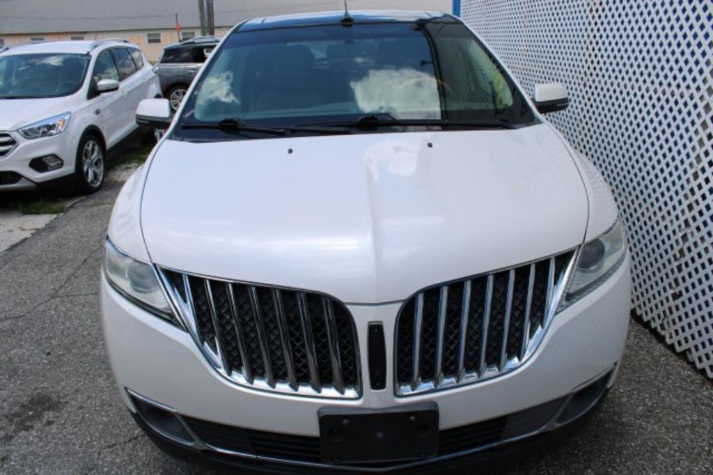 2015 Lincoln MKX - $14,988