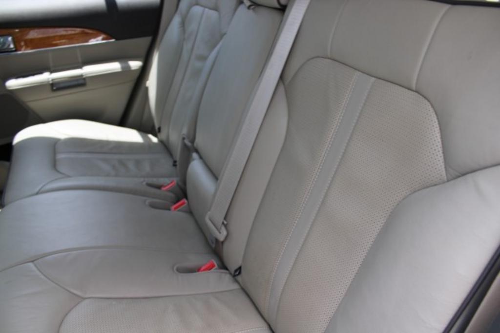 2015 Lincoln MKX - $14,988