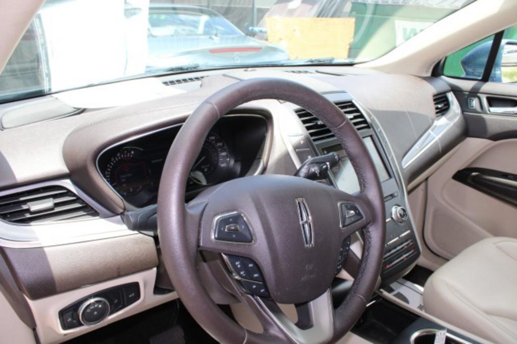 2018 Lincoln MKC - $15,988