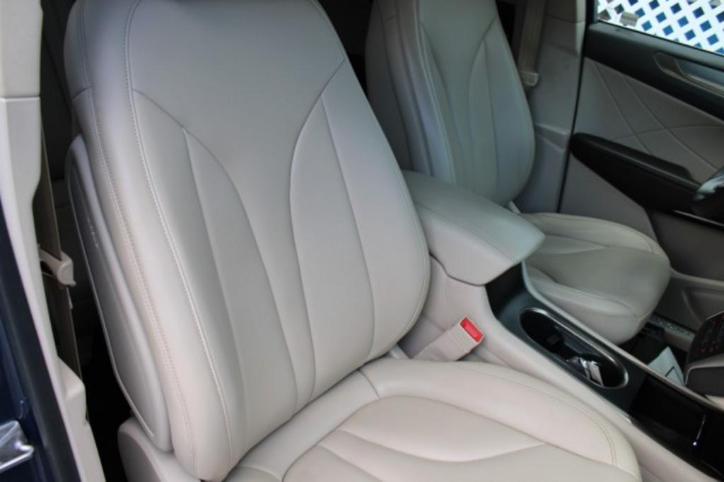 2018 Lincoln MKC - $15,988
