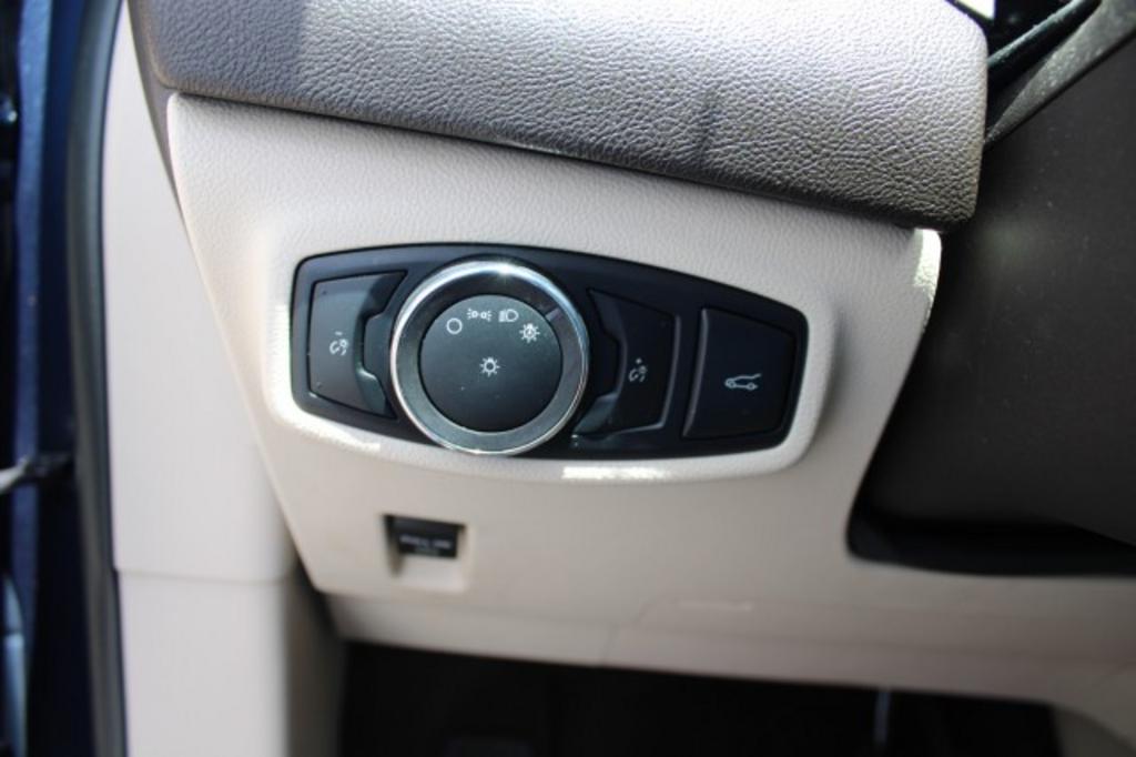 2018 Lincoln MKC - $15,988