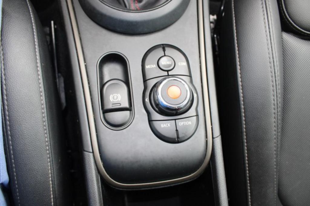2021 MINI Countryman - $25,750