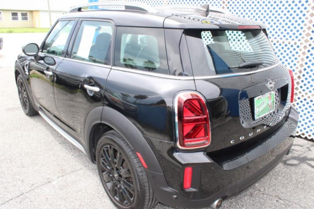2021 MINI Countryman - $25,750