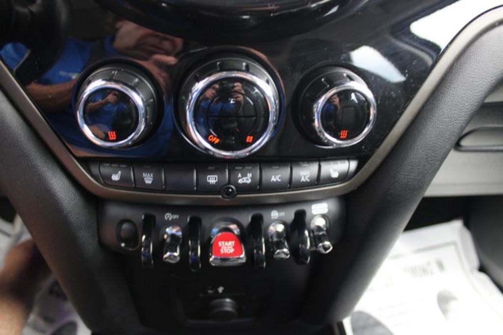 2021 MINI Countryman - $25,750