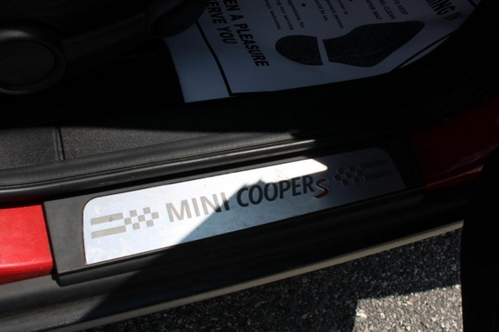 2016 MINI Countryman - $15,200