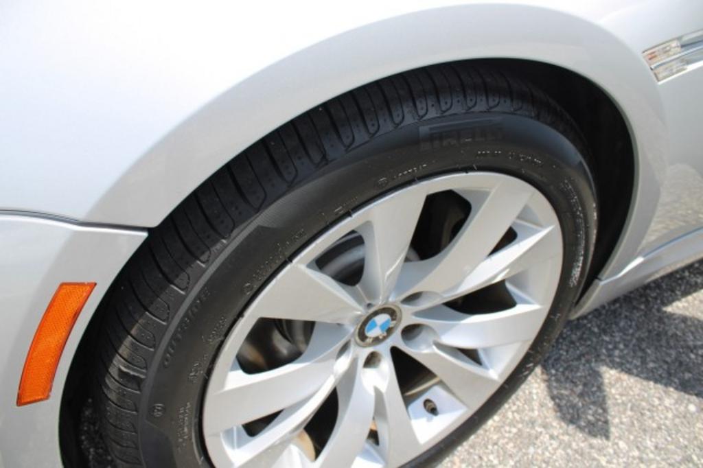 2008 BMW 650i - $7,988