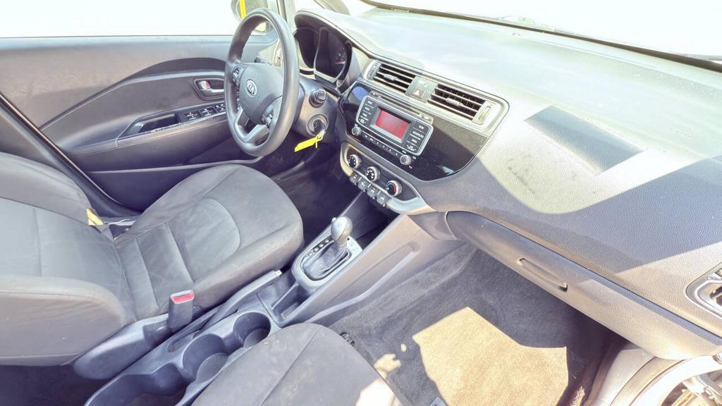 2017 Kia Rio - $4,800