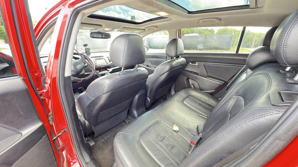 2011 Kia Sportage - $4,500