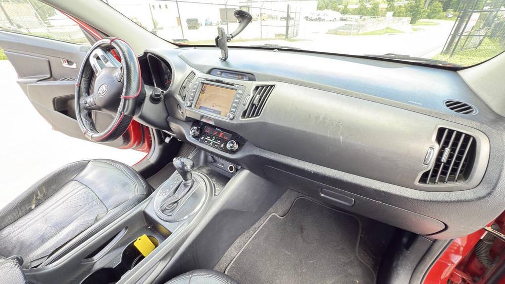 2011 Kia Sportage - $4,500