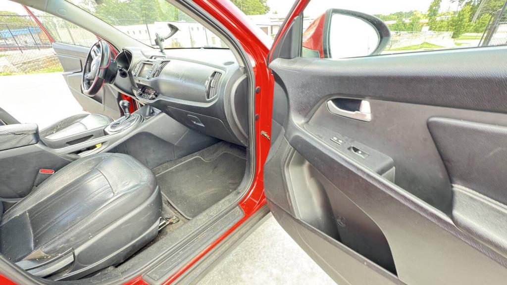 2011 Kia Sportage - $4,500