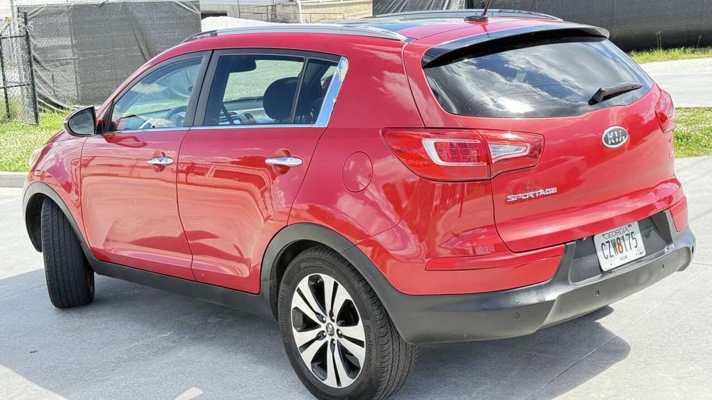 2011 Kia Sportage - $4,500