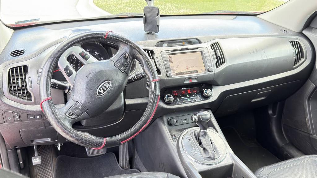 2011 Kia Sportage - $4,500