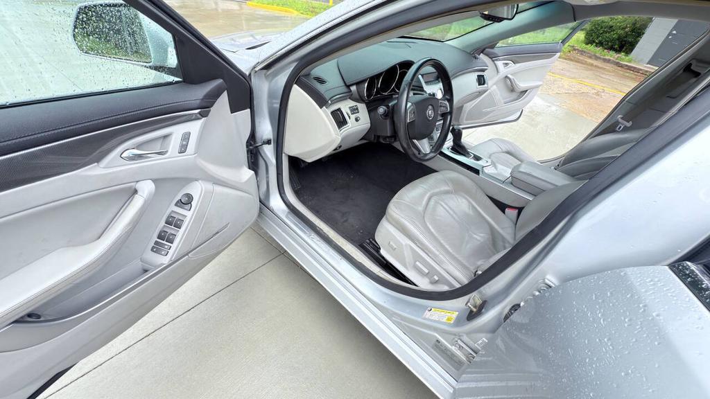 2009 Cadillac CTS - $5,800