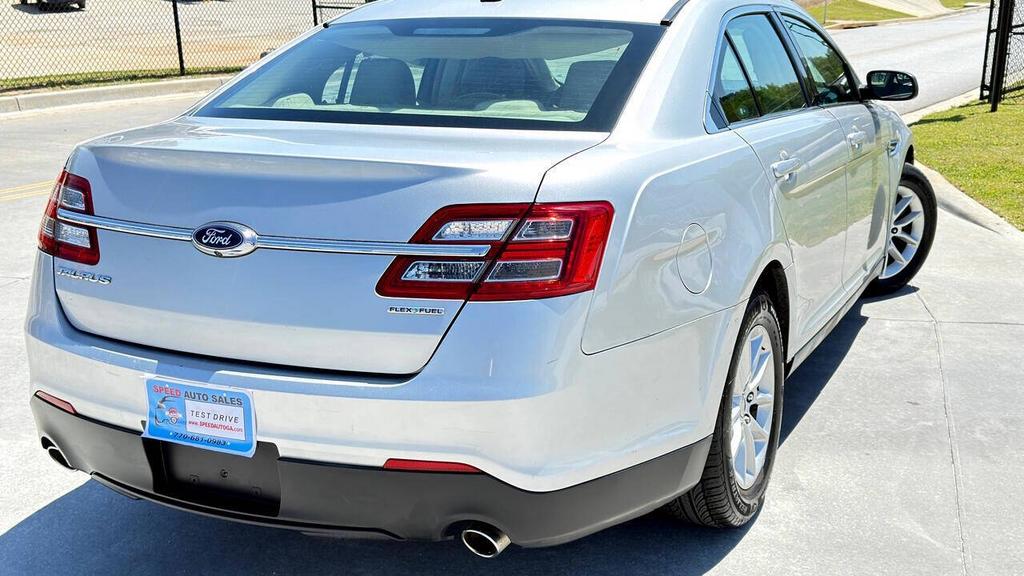 2015 Ford Taurus - $5,800