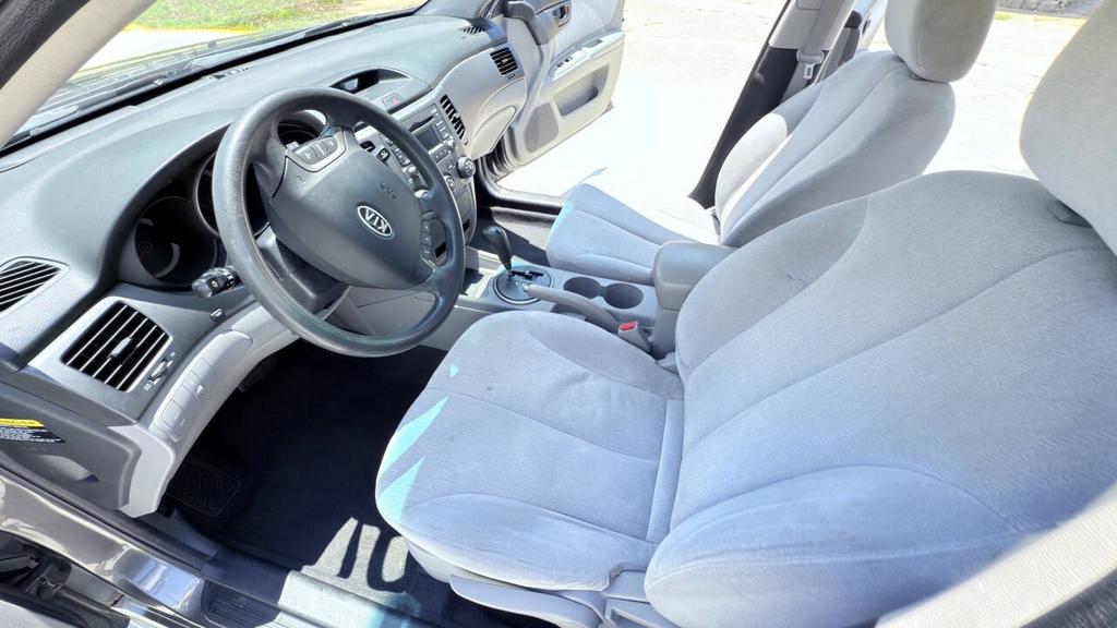 2009 Kia Optima - $4,500