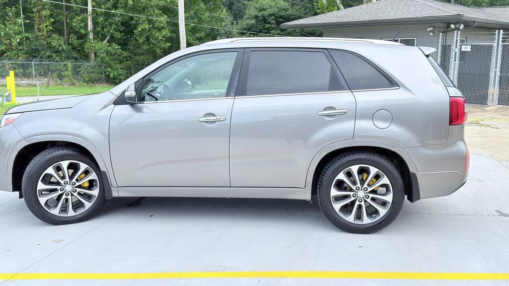 2014 Kia Sorento - $6,850