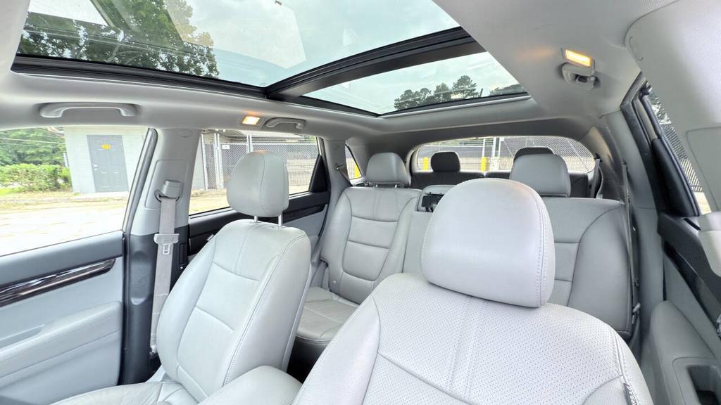 2014 Kia Sorento - $6,850