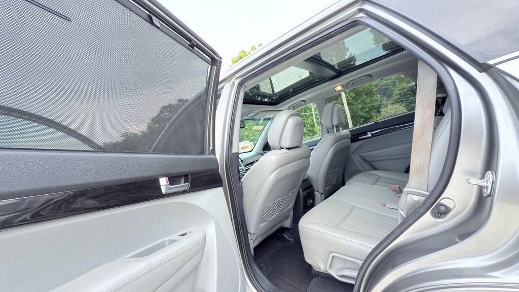2014 Kia Sorento - $6,850