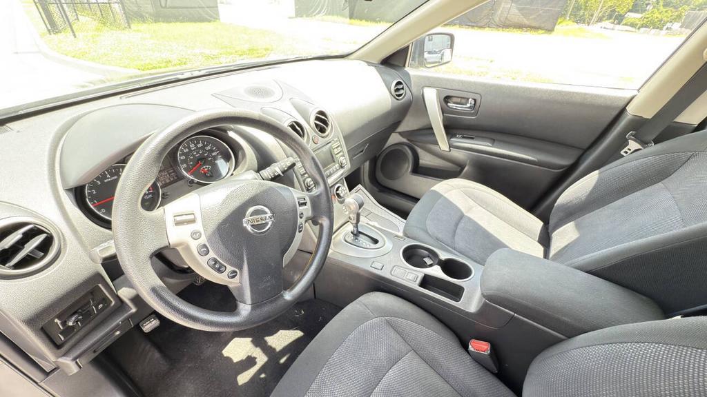 2014 Nissan Rogue - $4,500