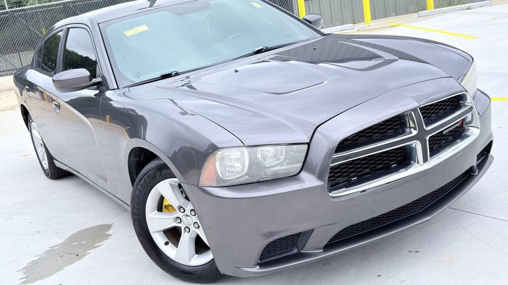 2014 Dodge Charger - $6,300