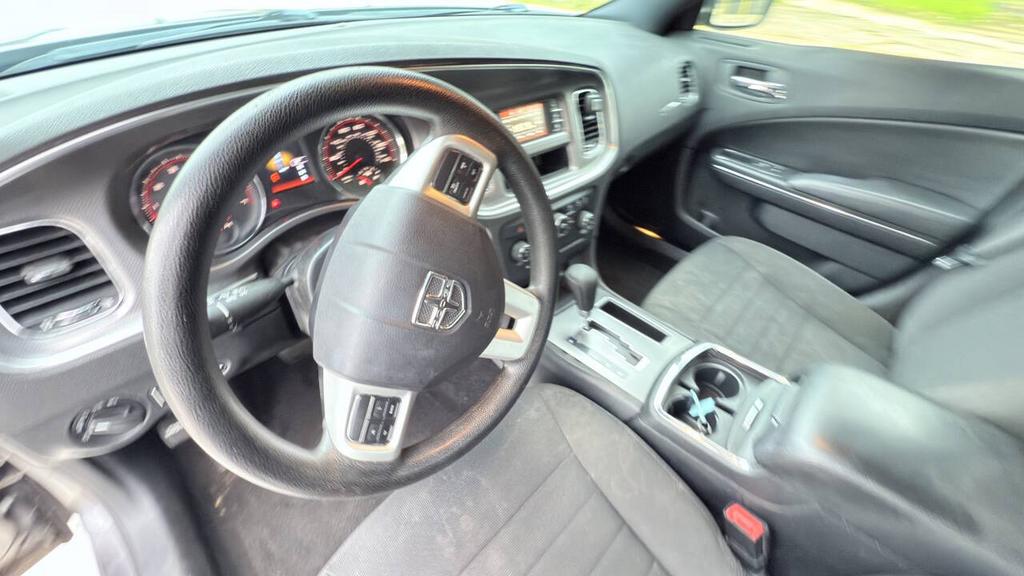 2014 Dodge Charger - $6,300