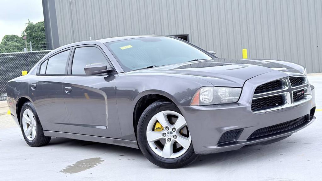 2014 Dodge Charger - $6,300