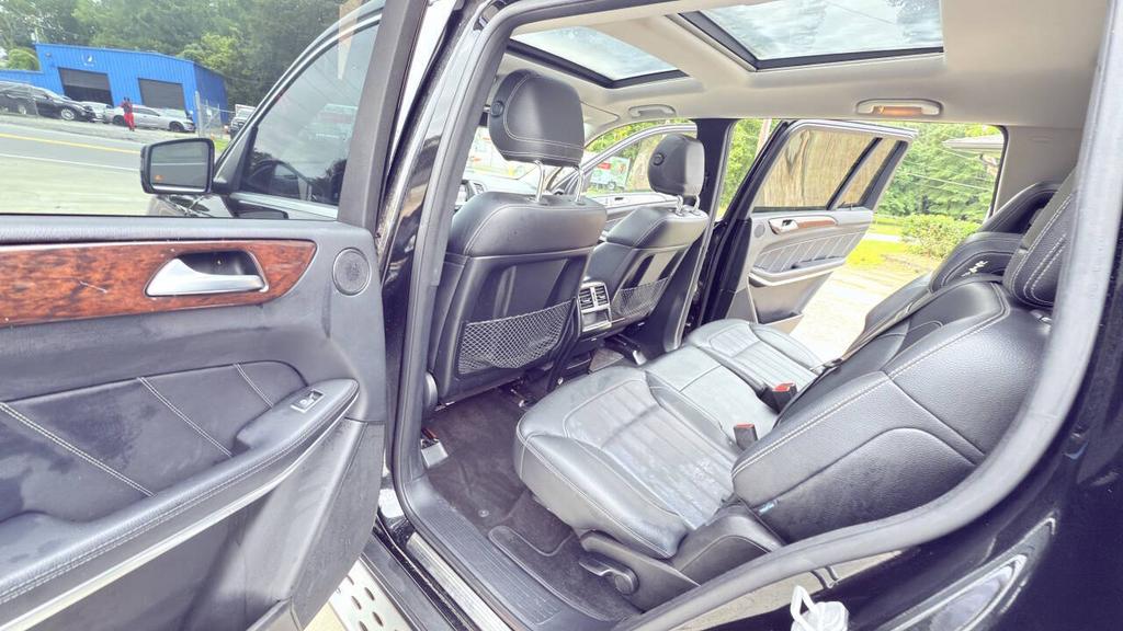 2013 Mercedes-Benz GL-Class - $7,800