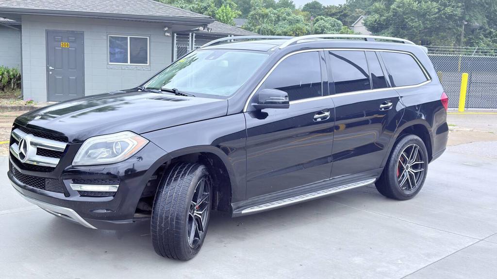 2013 Mercedes-Benz GL-Class - $7,800