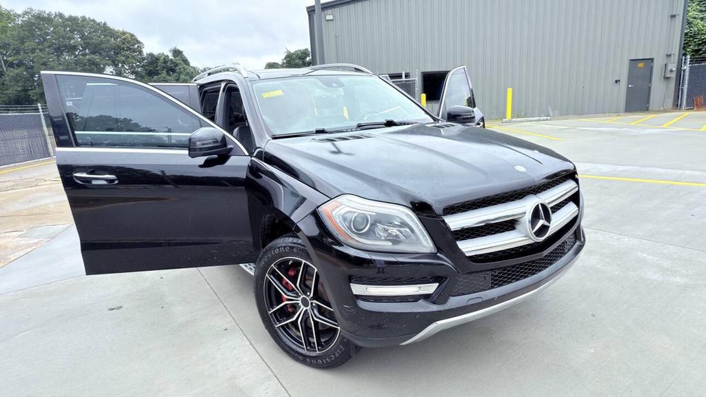 2013 Mercedes-Benz GL-Class - $7,800