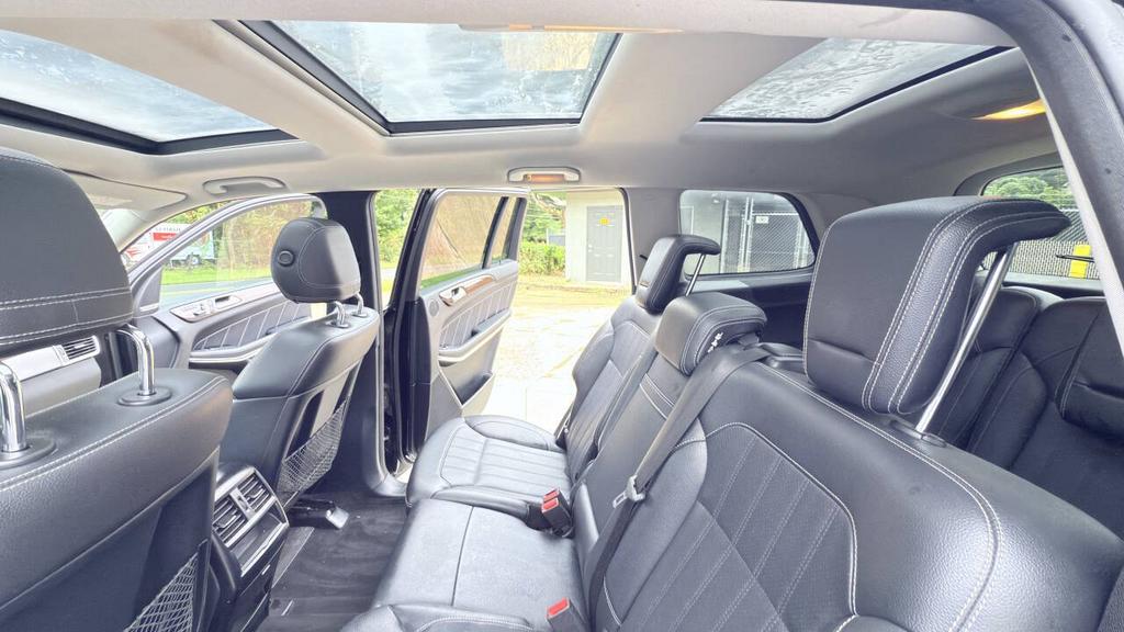 2013 Mercedes-Benz GL-Class - $7,800