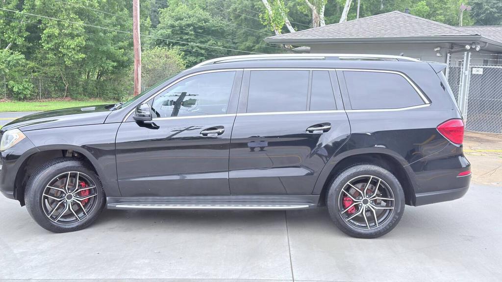 2013 Mercedes-Benz GL-Class - $7,800