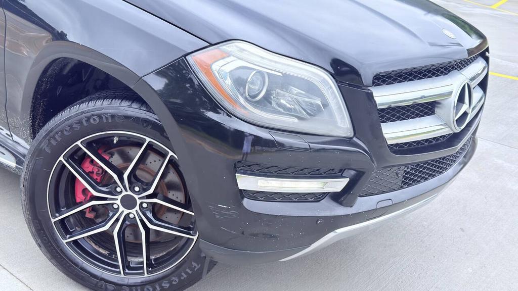 2013 Mercedes-Benz GL-Class - $7,800
