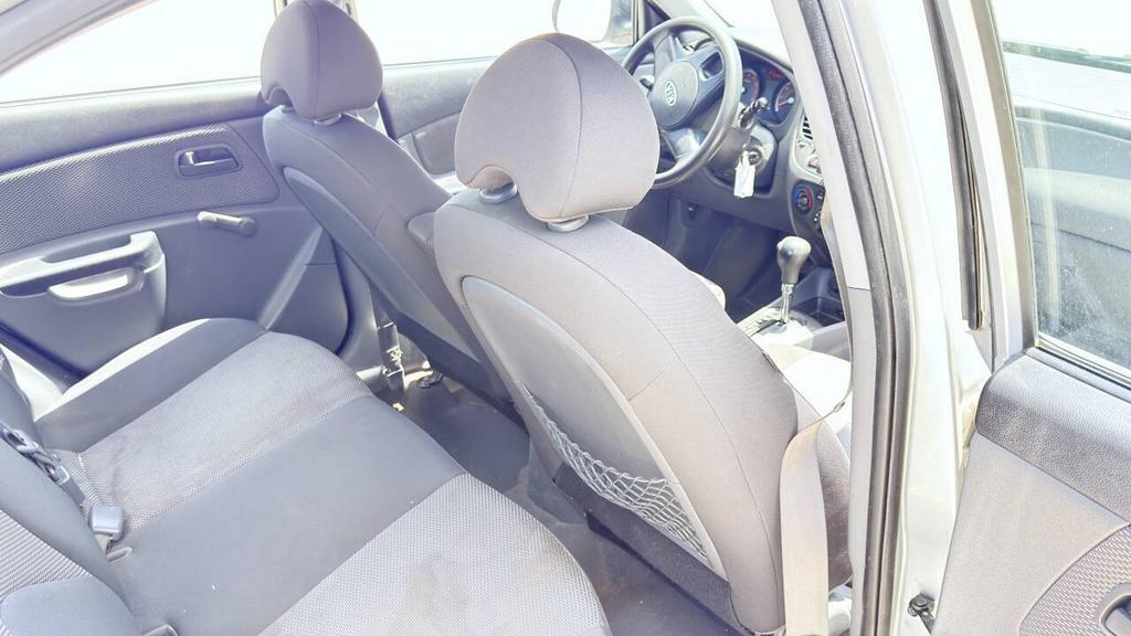 2011 Kia Rio - $3,950