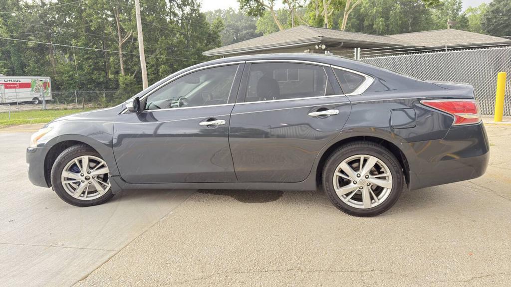 2015 Nissan Altima - $4,900