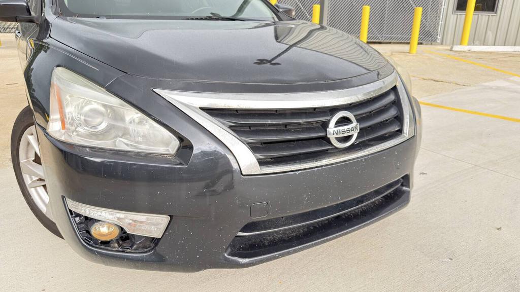 2015 Nissan Altima - $4,900