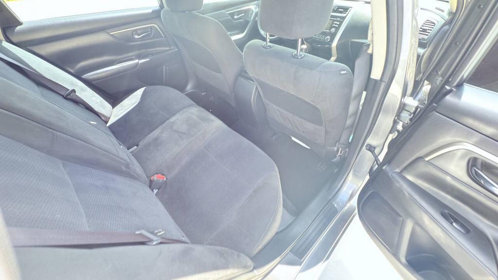 2015 Nissan Altima - $5,800