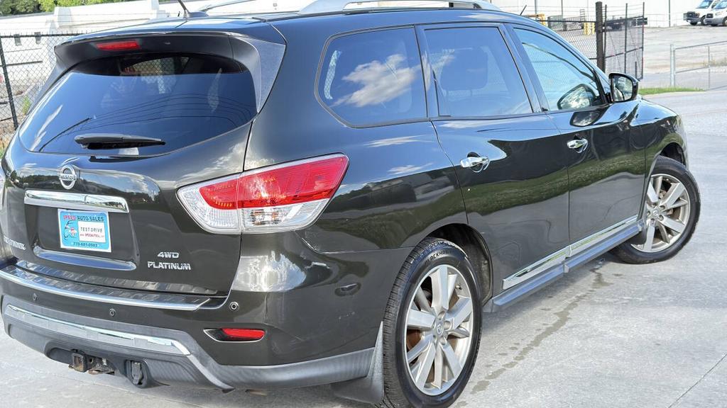 2015 Nissan Pathfinder - $8,500