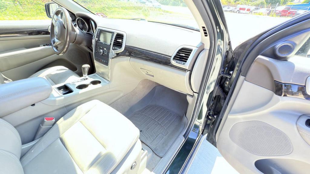 2011 Jeep Cherokee - $7,500